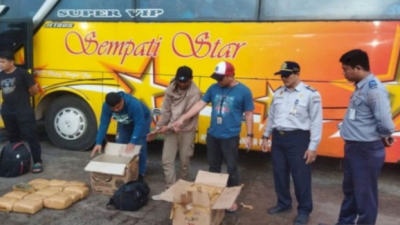 Bus Mencurigakan Disetop Polisi, Penyelundupan Narkoba Jenis Ganja
